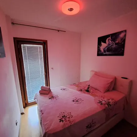 Ecstatic Paradise Apartment Podgorica