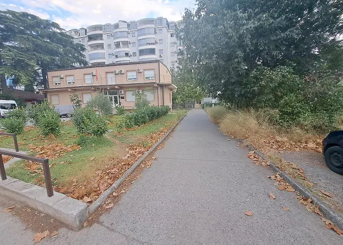 Ecstatic Paradise Daire *